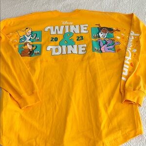 Disney Vibrant Yellow Wine & Dine Shirt size medium nwt spirit jersey